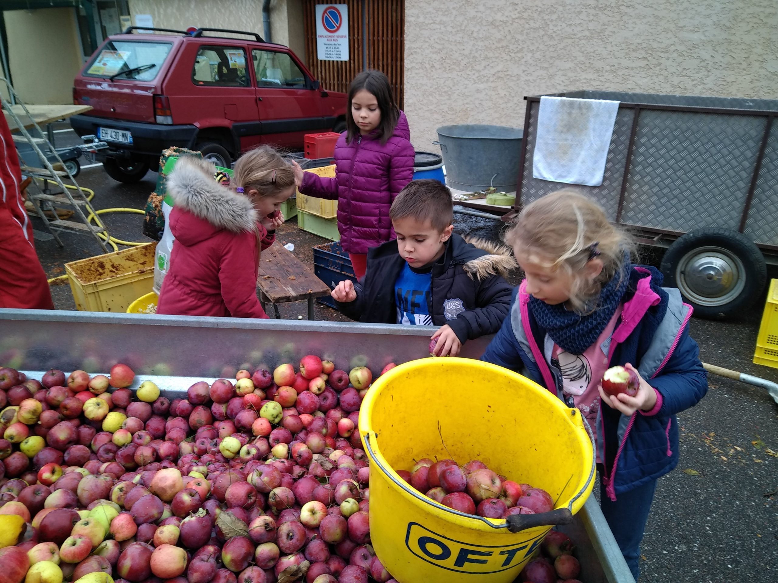 Atelier Jus de Pommes à Colombier